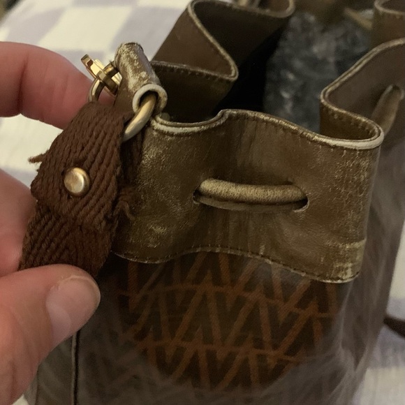 Valentino By Mario Bucket Bag REHAB - Picture 5 of 10